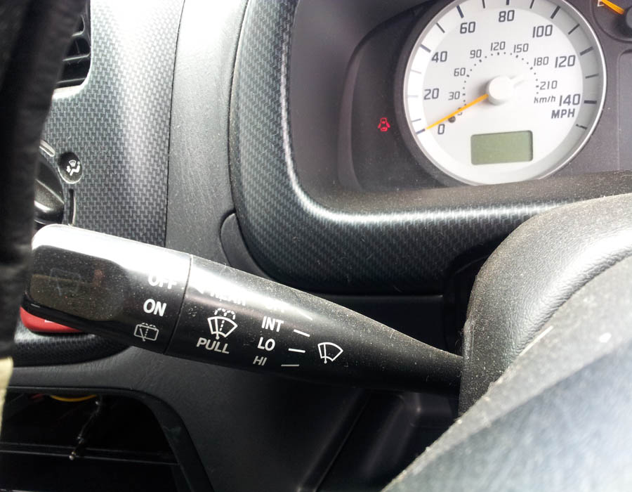 Suzuki Ignis Sport wiper-stalk-switch